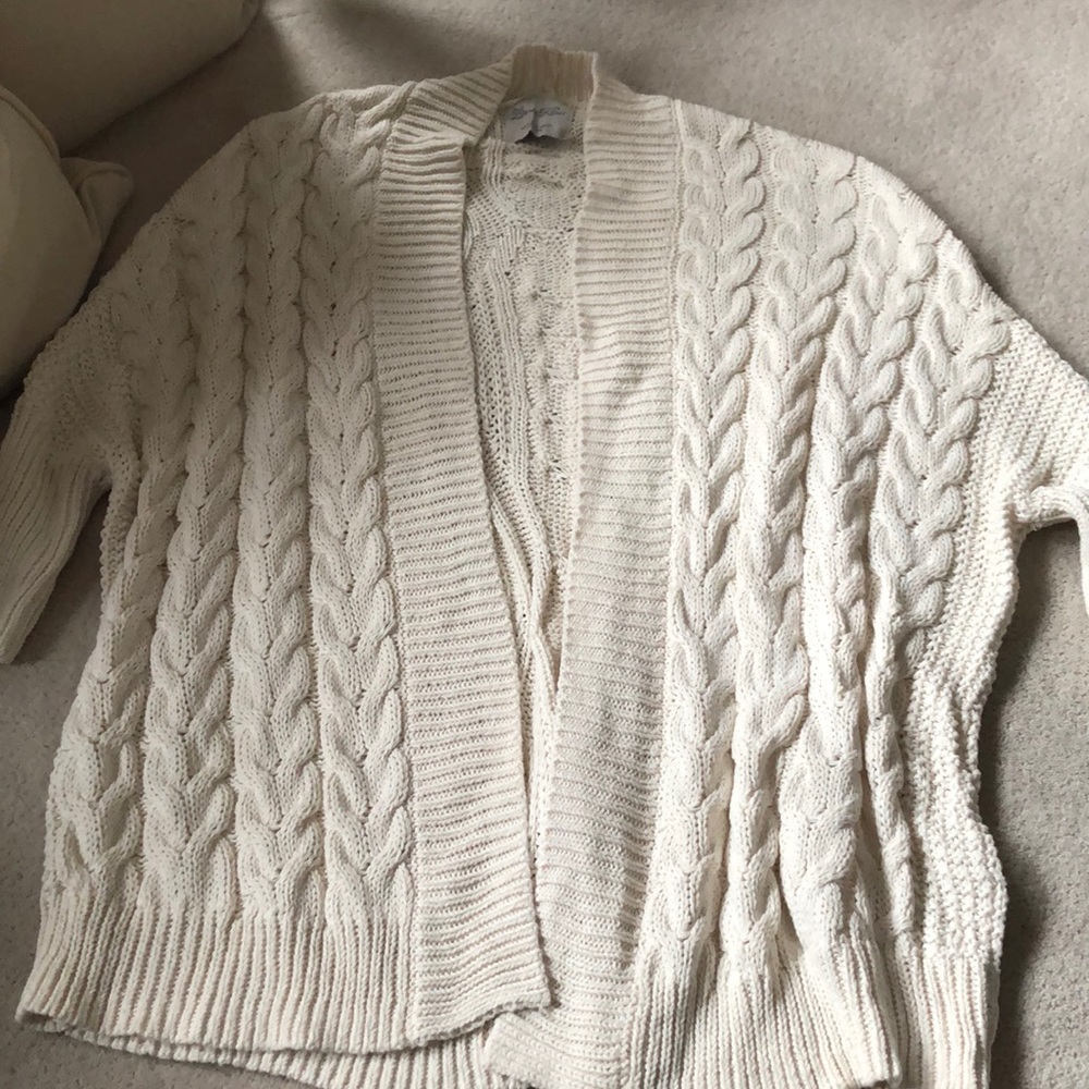Zara cocoon cable knit sweater!